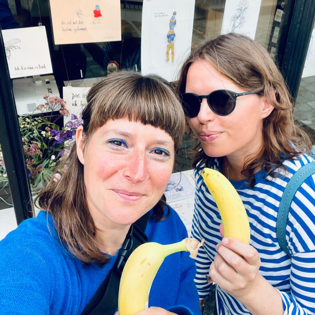 Matrosenhunde, Portrait, Foto, Bananen, Bilder, Schaufenster, Galerie Kruse, Flensburg